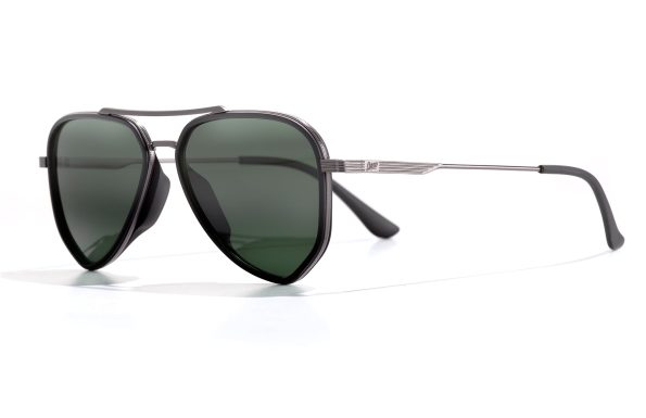 sunski_polarized_sunglasses_astra_black_forest_4