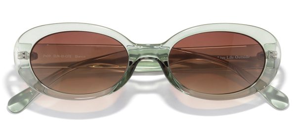 sunski_polarized_sunglasses_bianca_grass_terra_fade_featured_735d5818-5839-432f-a383-a3d757eabf42